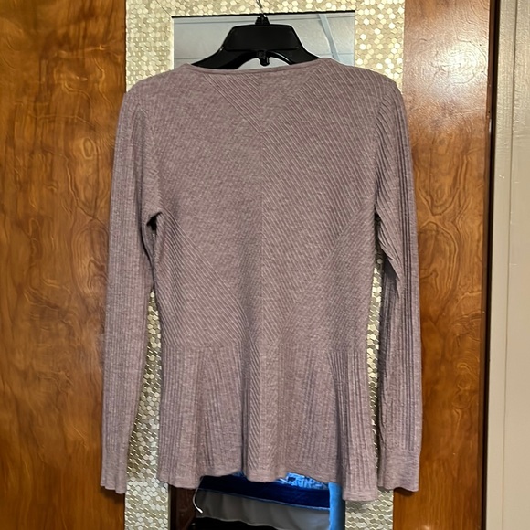 Vila Milano peplum sweater. - Picture 4 of 4